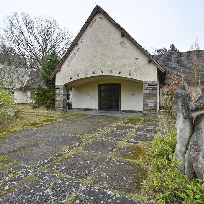 Berlin’s government offers to give away villa once owned by Nazi propagandist Joseph Goebbels